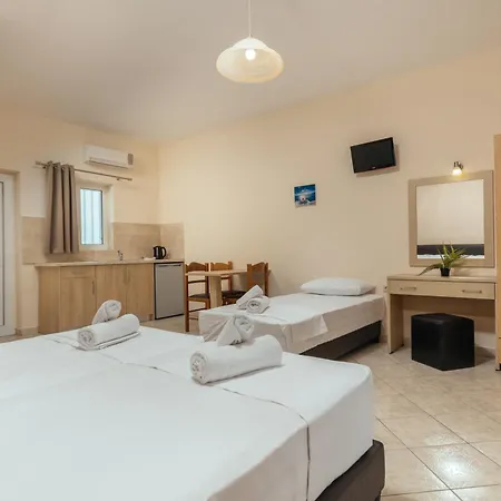 Szálloda Yakinthos 3*