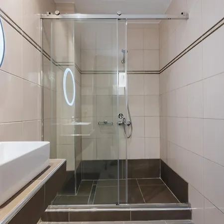 Hotel Yakinthos Laganas