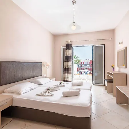 Yakinthos 3* Laganas