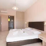 Hotel Yakinthos