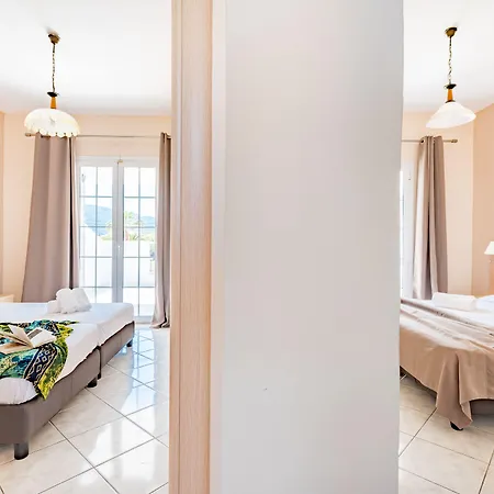 Hotel Yakinthos Laganas