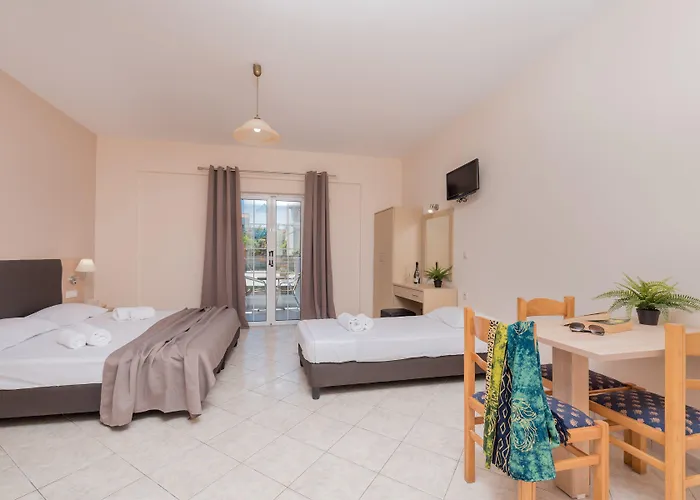 Hotel Yakinthos
